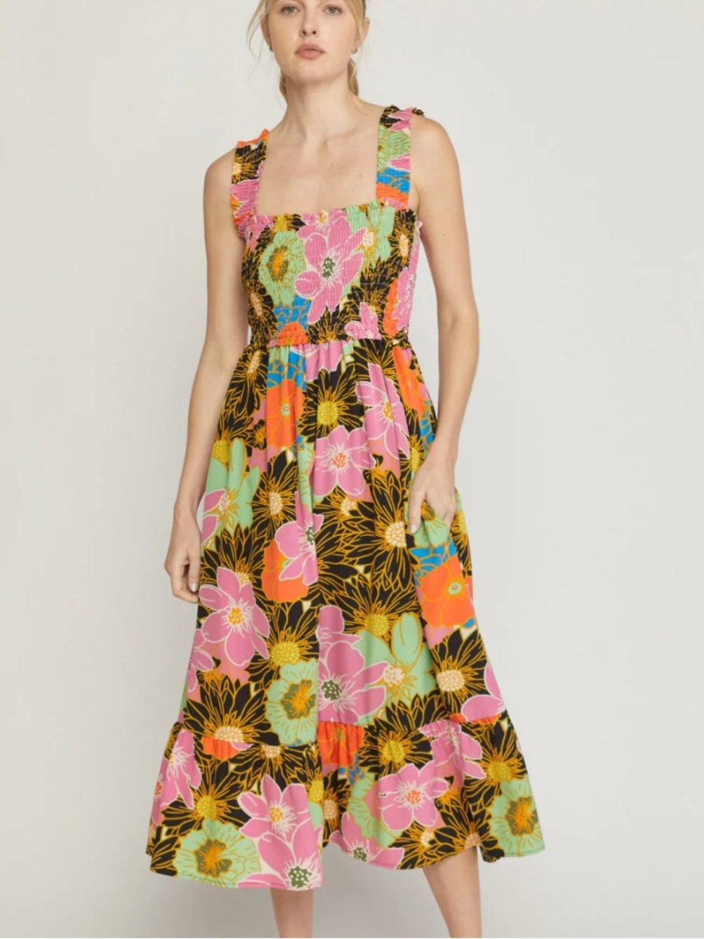 entro Floral Maxi Dress in Pink & Black
